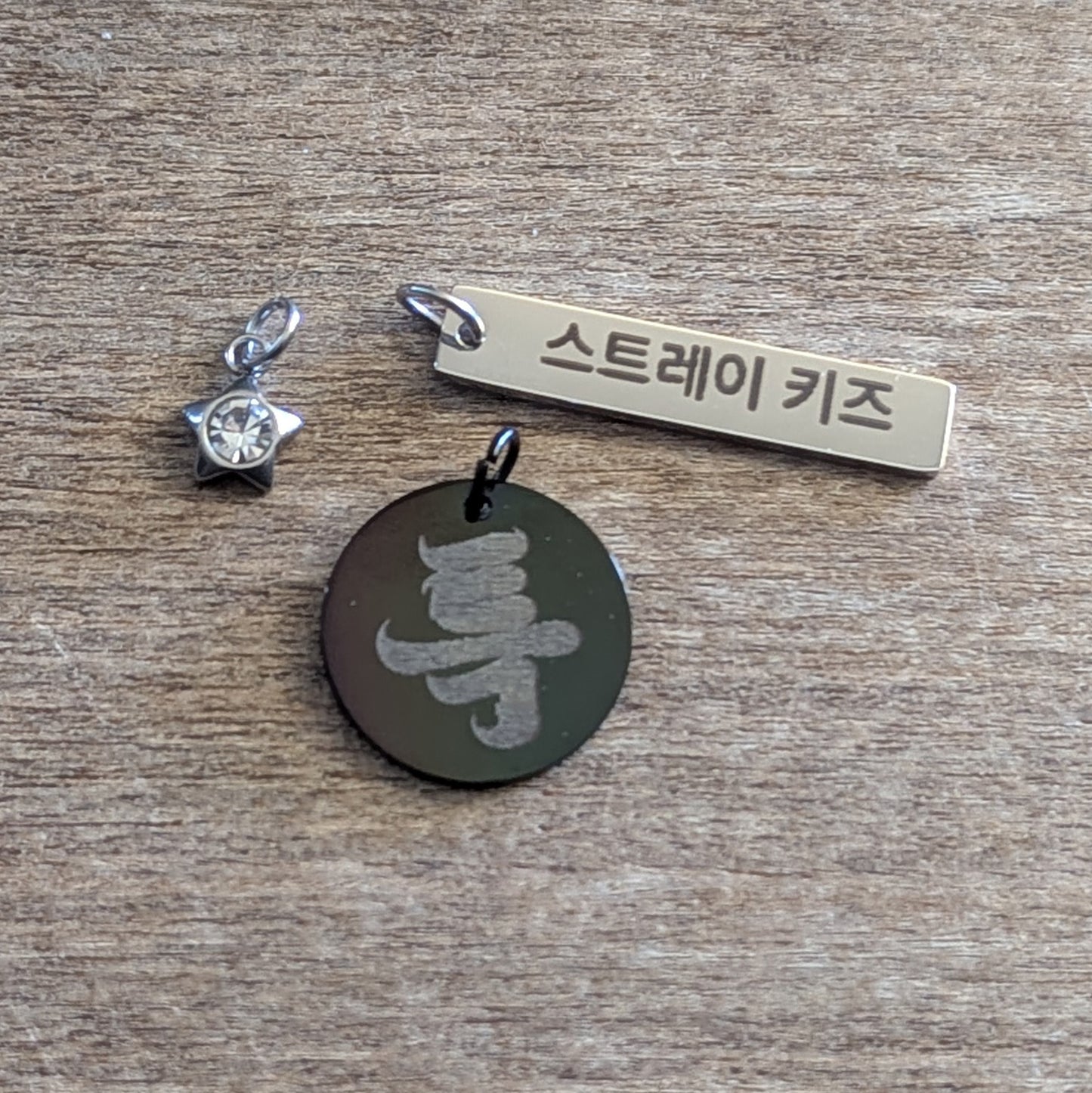 Stray Kids Inspired Charm Necklace - 5-Star